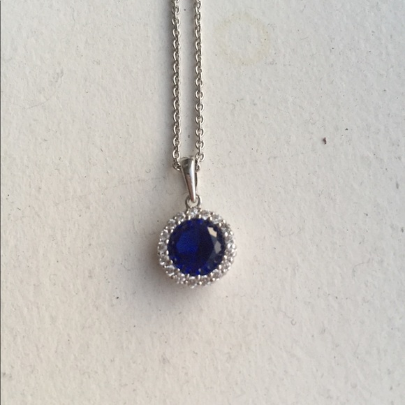 Necklace - Picture 2 of 4